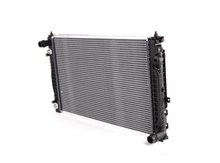 "Audi A6 1997-2004" su radiatoru-Sakura  8D0121251BB -- --